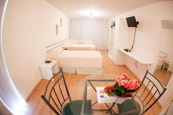 Room 15 of 60