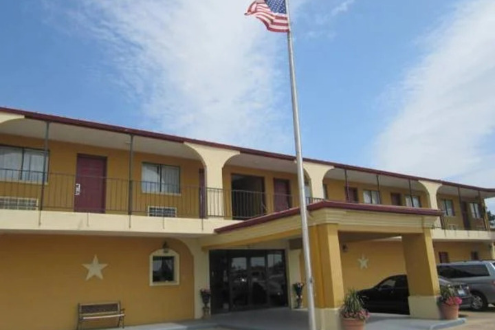 Photo of BEAR CREEK INN