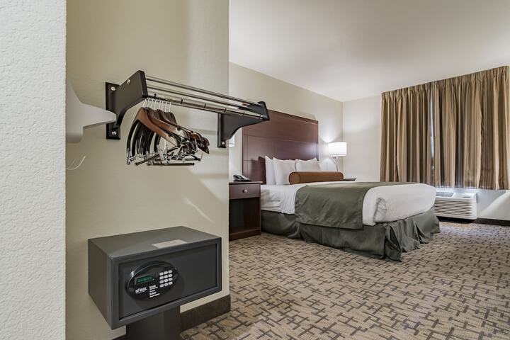 King Guest Room (5 of 19)