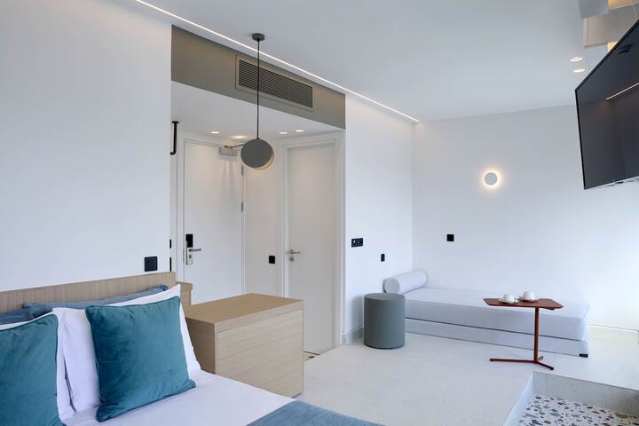 Room 5 of 29