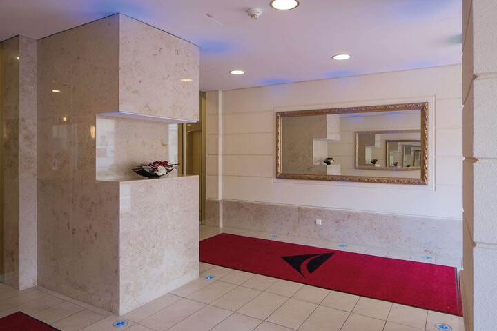 Lobby Photos