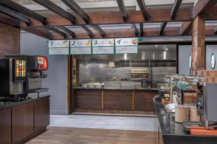 Breakfast area