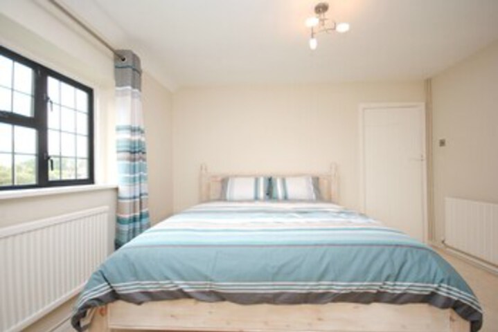 Room 10 of 23