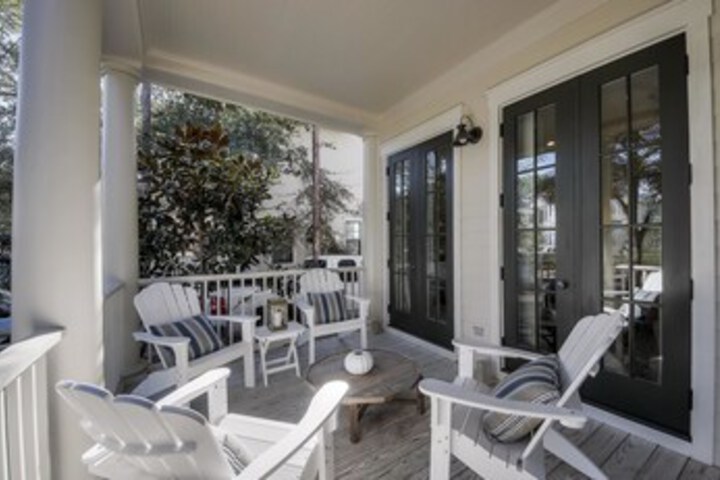 Terrace/Patio 32 of 33