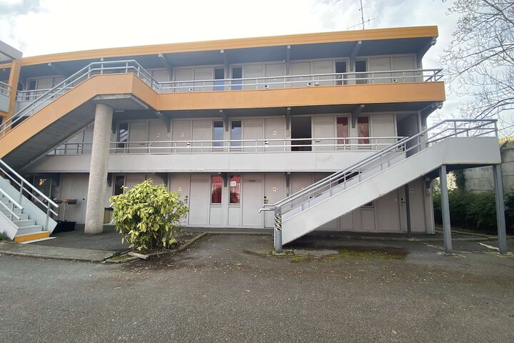Hotel 69 of 77