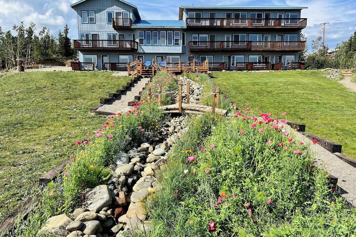 Denali Lakeview Inn