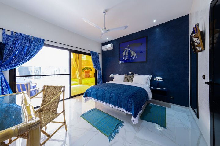 Room 21 of 59
