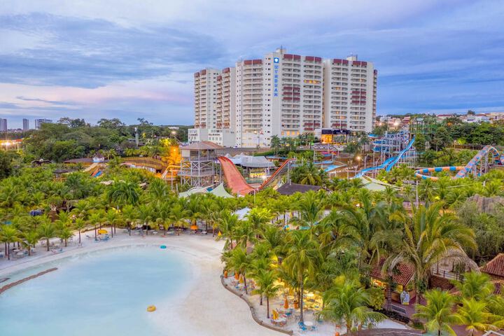 Exterior of Wyndham Olímpia Royal Hotels