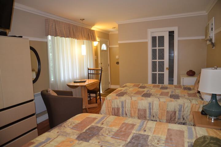 Room 14 of 49