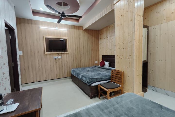 Hotel Maya