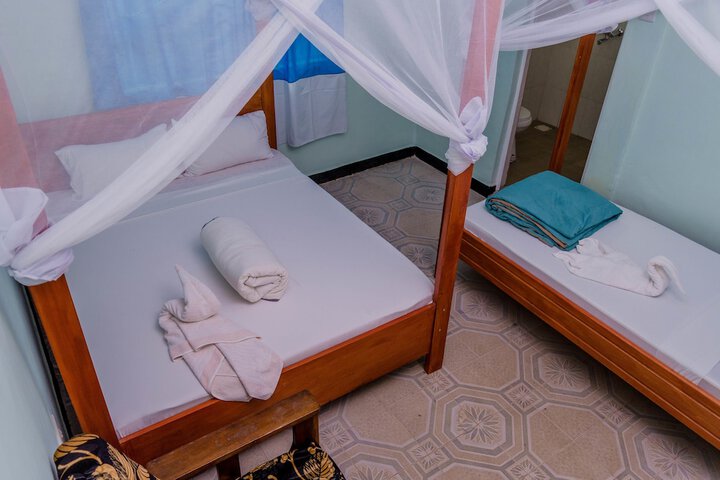 Room 2 of 42