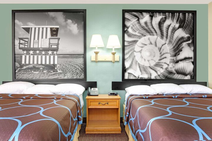 1 King Bed Deluxe Room (14 of 14)