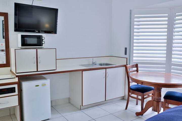 Room 54 of 94