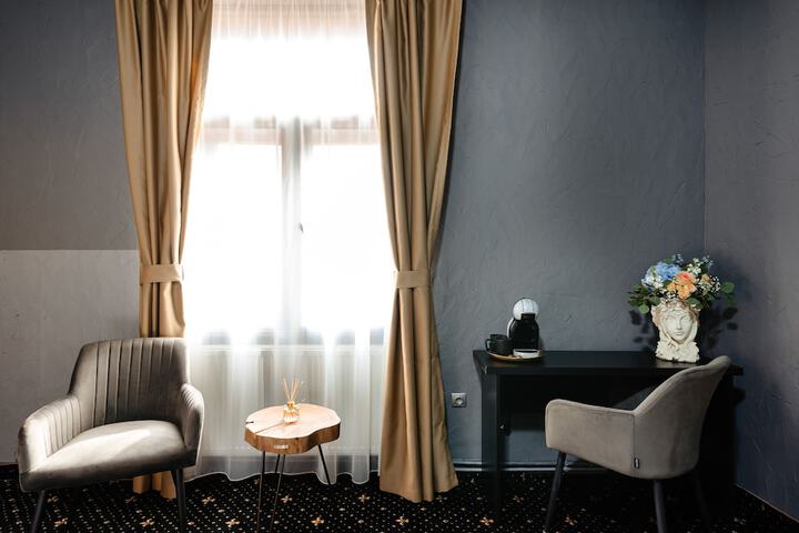 Room 14 of 29