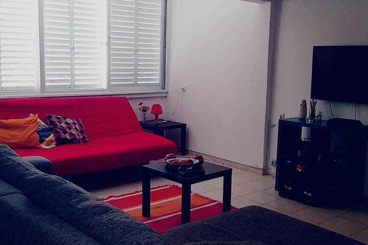 Room 18 of 32