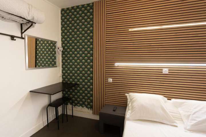 Room 43 of 91