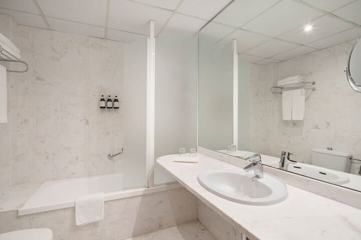 Clean Restrooms