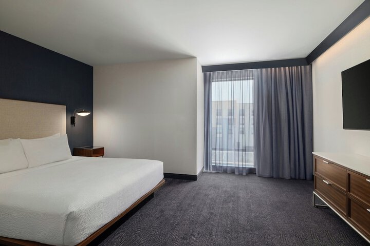 Room 7 of 39