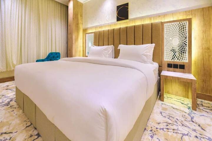 Room 4 of 45