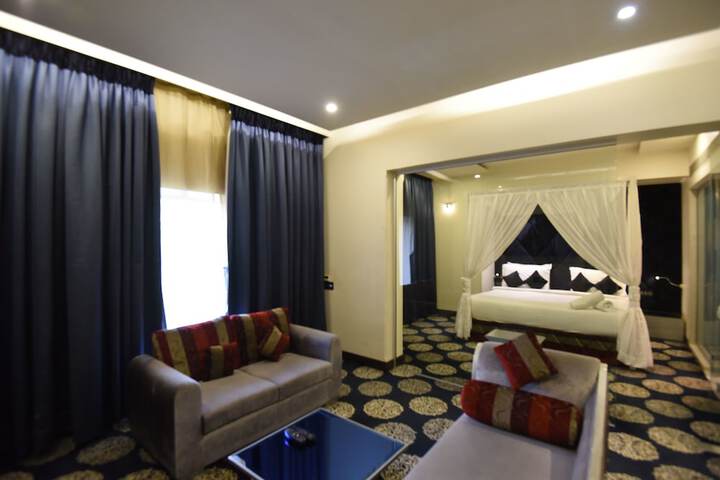 Room 10 of 60