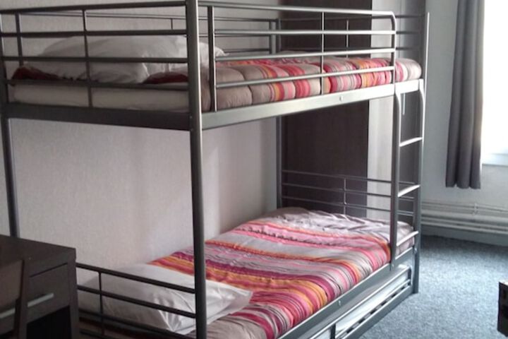 Room 10 of 67
