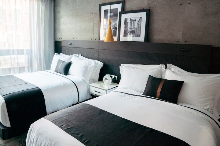 Double Superior King Bed (1 of 8)