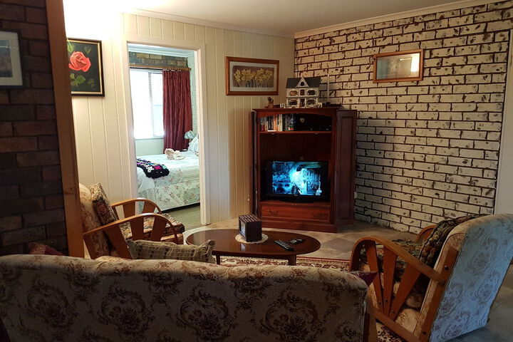 Room 6 of 26
