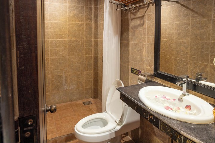 Bath Interior