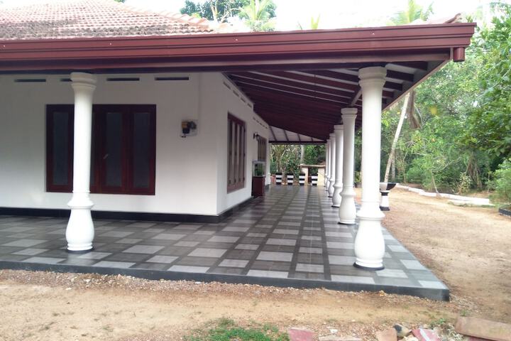 HOME GREEN VILLA