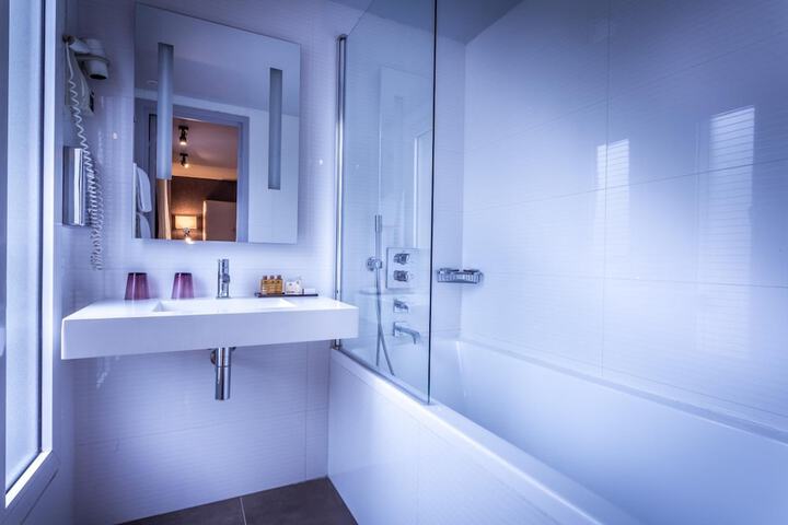 Bath Photo