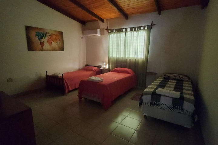 Room 2 of 17