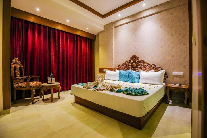 Kaveri Hotel