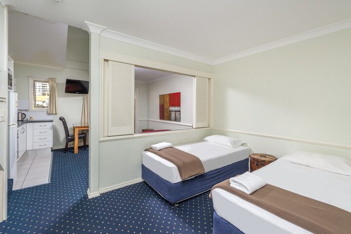 Room 6 of 29