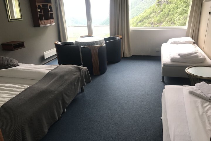 Room 11 of 79