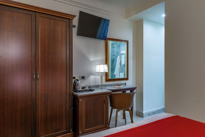 Room 41 of 87