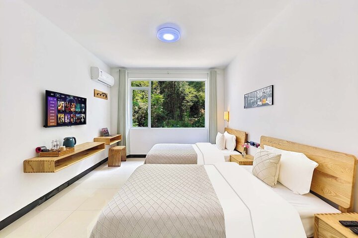 Room 40 of 69