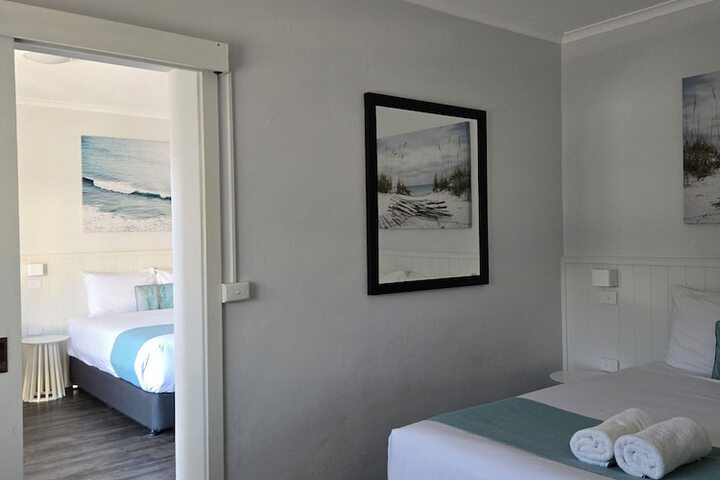 Room 27 of 139