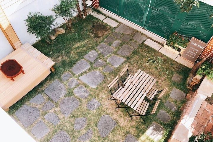 Terrace/Patio 11 of 20