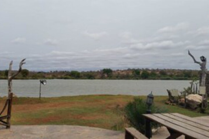 Property Grounds 14 of 35