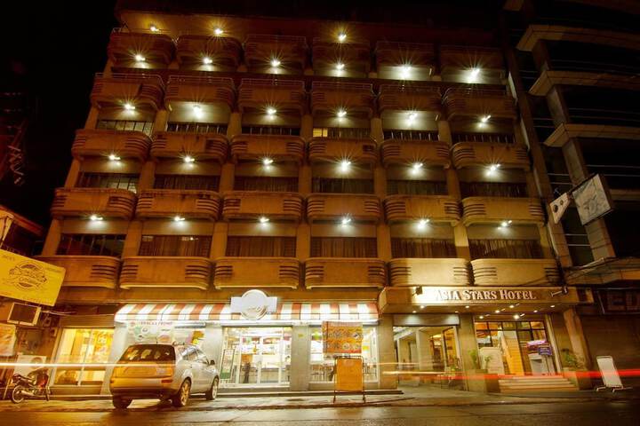 Hotel 43 of 44