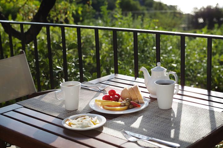 Breakfast/Coffee Service 32 of 57
