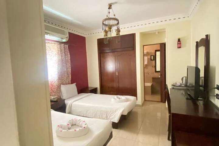 Room 26 of 65