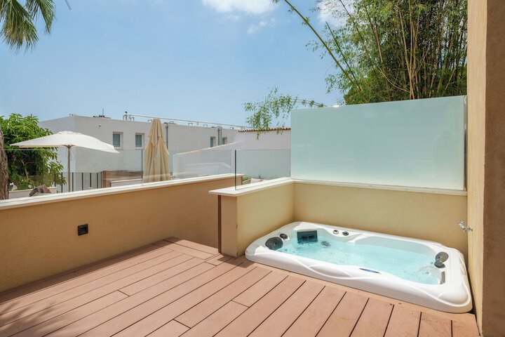 Terrace/Patio 31 of 66