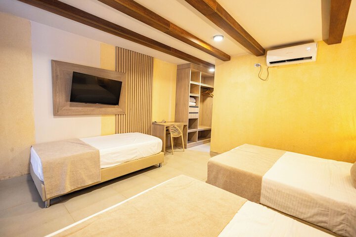 Room 5 of 26