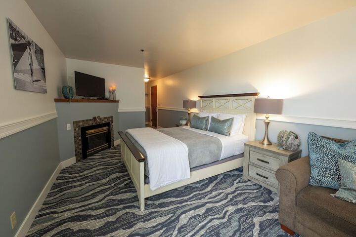 Room 28 of 176