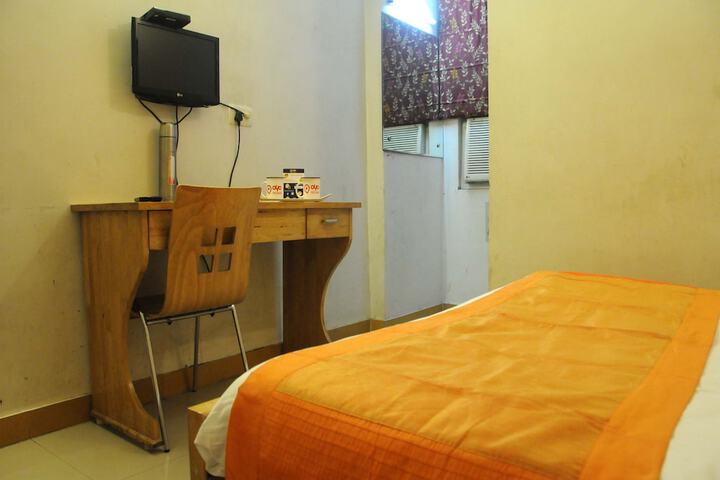 Room 7 of 20
