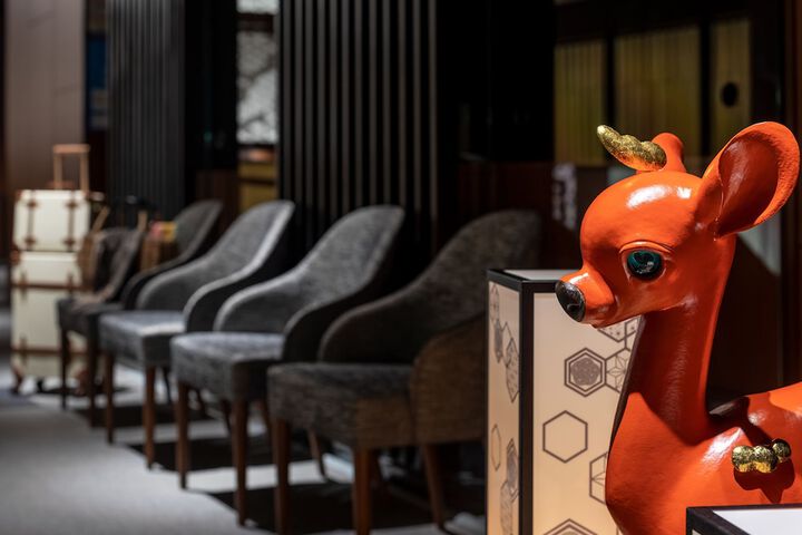 Hotel Lobby