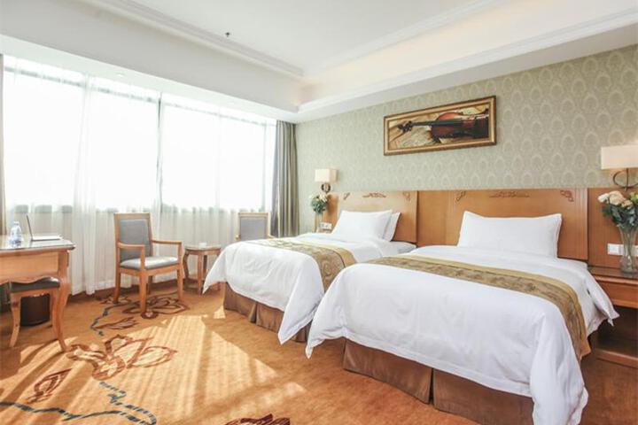 Vienna Hotel Fuzhou Linchuan Avenue