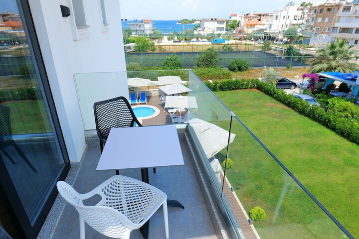Terrace/Patio 67 of 107