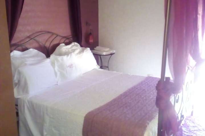 Room 9 of 53